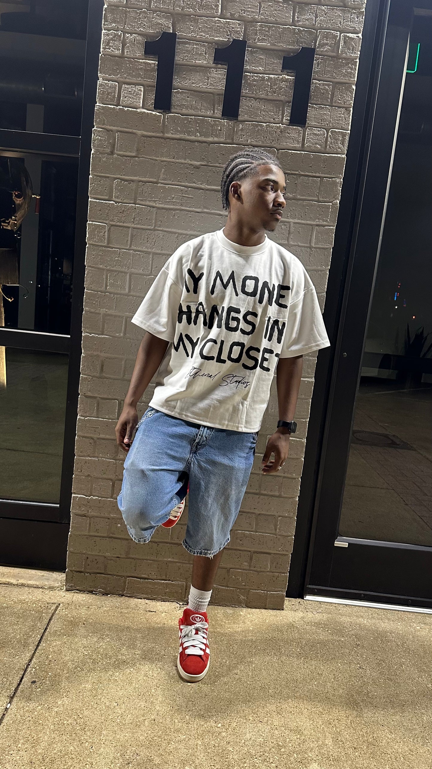 yang my $ hangs in my closet tee